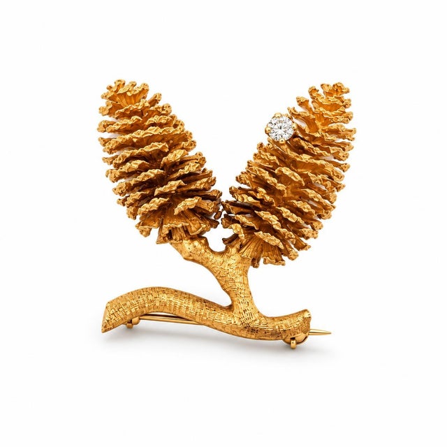 Vintage 14k Yellow Gold Textured Pinecone Diamond Brooch Pin For Sale In New York - Image 6 of 8