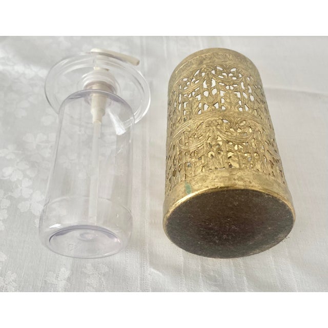 Late 20th Century Vintage Hollywood Regency Gold Tone Ormolu French Drape Filigree Soap Dispenser For Sale - Image 5 of 11