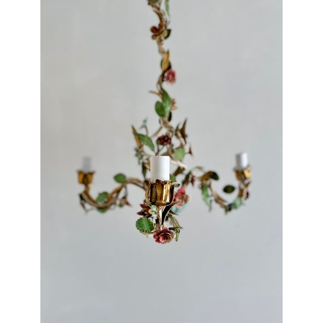 Italian Florentine Tole Chandelier, 1950s For Sale - Image 9 of 18