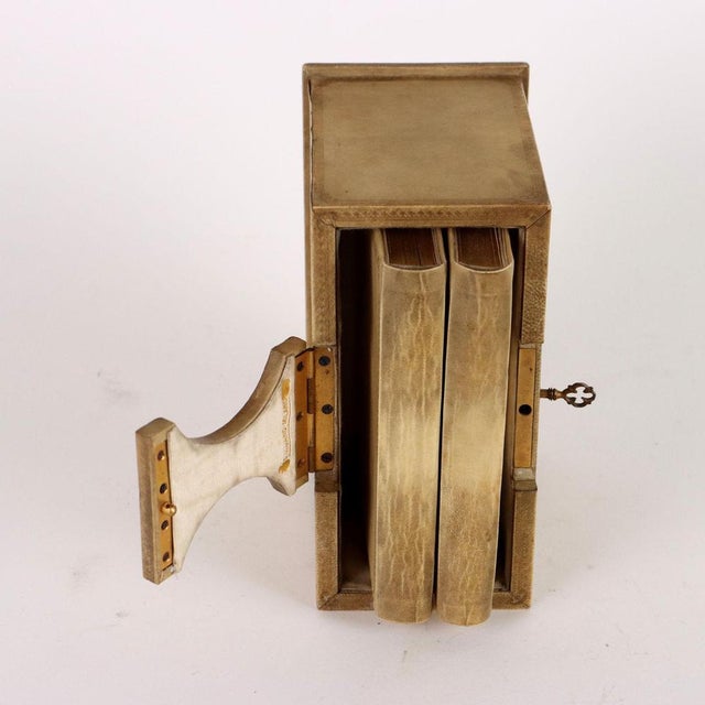 Memories Box from G. Viganò, Milan For Sale - Image 4 of 7