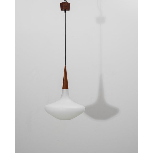 Mid-Century Modern 1950s Dutch Philips Wood and Opal Glass Pendant Lamp By Louis Kalff For Sale - Image 3 of 18