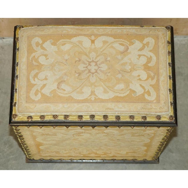 French Embroidered Upholstery Floral Linen Trunk, 1880s For Sale - Image 11 of 18