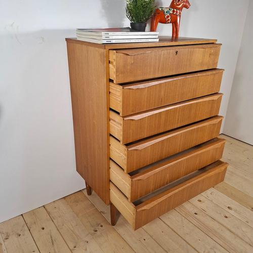 Danish Teak Six-Drawer Chest of Drawers Mid-Century Scandinavian Design, 1960s For Sale - Image 5 of 6
