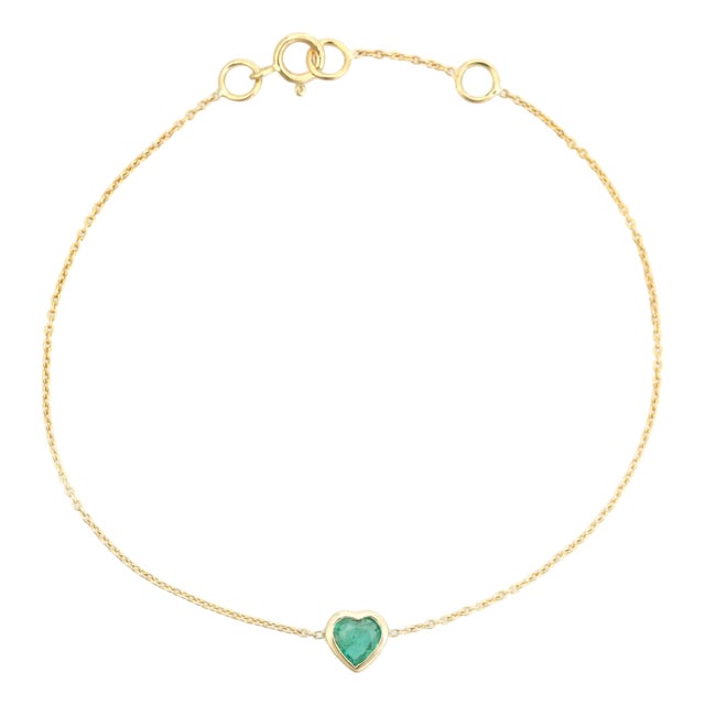 Genuine Emerald Heart Shape Chain Bracelet for Her in 14k Yellow Gold For Sale