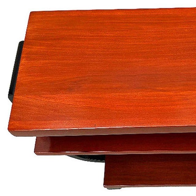 Wood 1930s Two-Tone Geometric Art Deco Side Table Attributed to Gilbert Rohde for Brown Saltman For Sale - Image 7 of 7