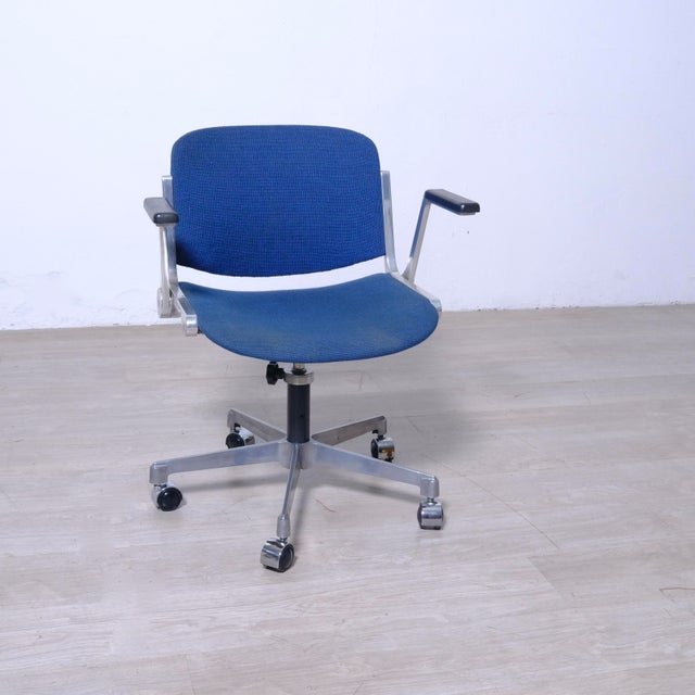 Italian Agorà Office Chair by Paolo Favaretto for Emmegi, 1970s For Sale - Image 4 of 14