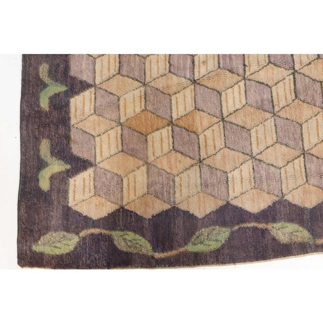 Doris Leslie Blau Vintage American Hooked Geometric Rug For Sale In New York - Image 6 of 9