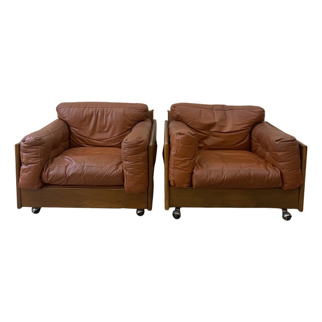 Italian Leather Club Chairs, 1960s, Set of 2 For Sale