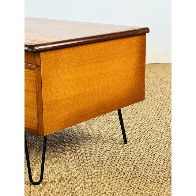 Low Scandinavian Sideboard in Teak with Hairpin Legs, 1960s For Sale - Image 9 of 18