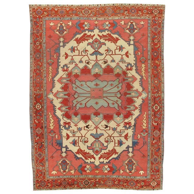 Antique Persian Serapi Carpet, Handmade Rug Ivory, Light Blue, Rusty Red For Sale - Image 4 of 4