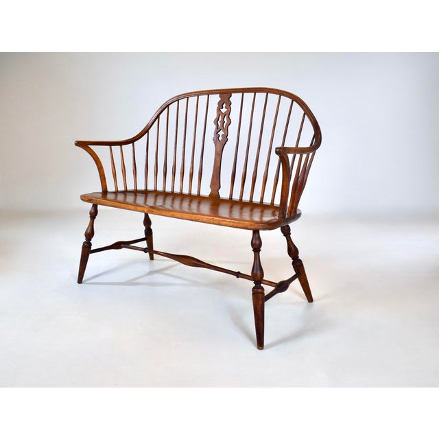 English Early 20th C. Windsor Bench Settee For Sale - Image 3 of 14
