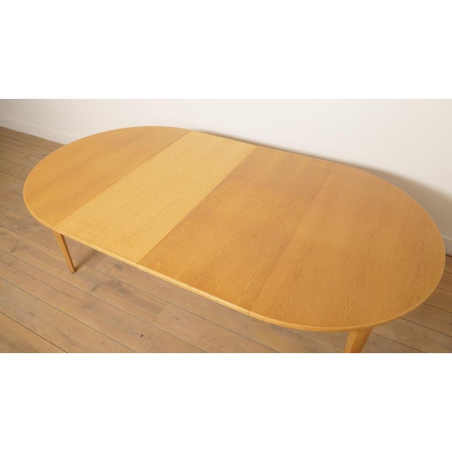 Vintage Extendable Oak Dining Table attributed to Gunni Omann for Omann Jun, 1960s For Sale - Image 16 of 17