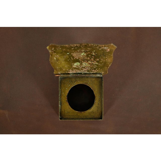 Roycroft Arts & Crafts Hammered Brass Over Copper Inkwell For Sale - Image 9 of 15