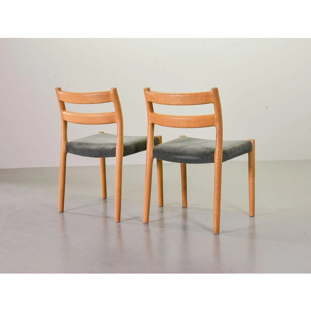 1960s Danish Solid Beech and Gray Velvet Model 84 Dining Chairs by Niels Otto Møller for J.L. Møllers, 1960s, Set of 4 For Sale - Image 5 of 11