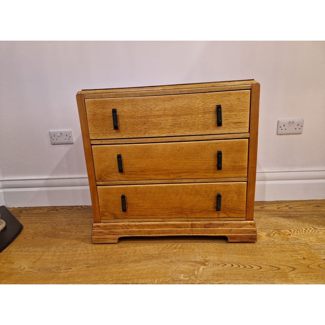 Art Deco Oak Chest of Drawers, 1930s For Sale - Image 13 of 17