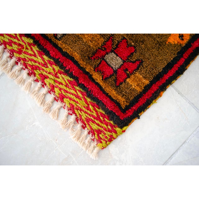 1950s Masterpiece Hand Knotted Turkish Rug for Living Room, Large Runner Rug, Gallerie Rug, Kitchen Decor- 4′7″ X 13′5″ For Sale - Image 15 of 17
