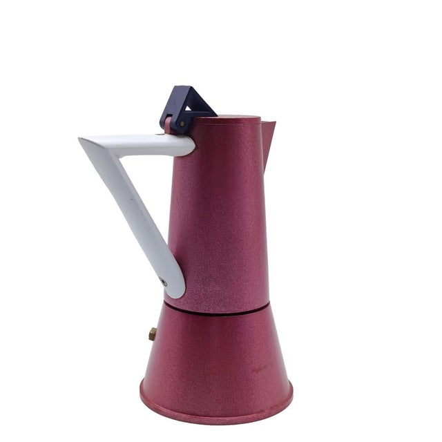 A collector's item is the coffee maker produced in Italy by Lagostina in the 80s. Made of brushed aluminum in a beautiful...
