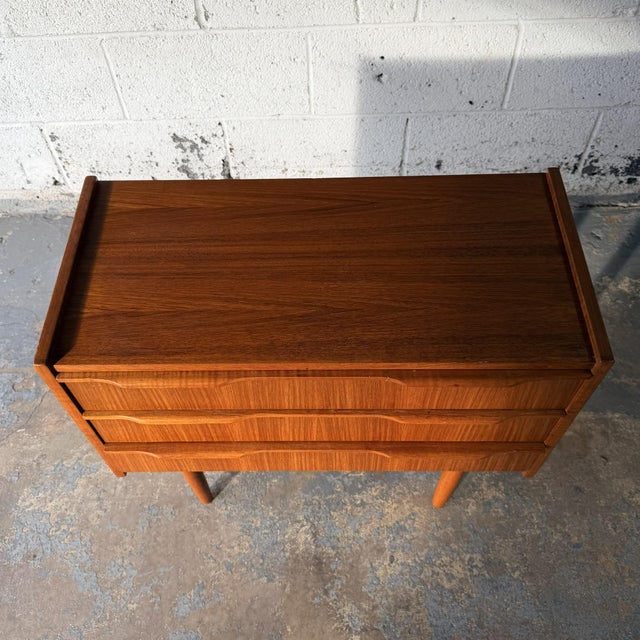 Mid 20th Century Vintage Danish Modern Teak 3 Drawer Commode Ejsing Møbelfabrik, 1960's Mid Century For Sale - Image 5 of 8