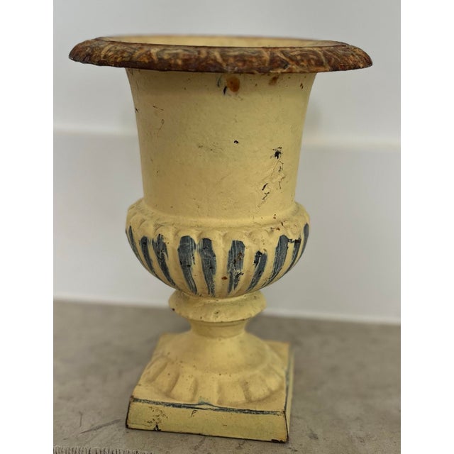Mid-Century Petite Cast Iron Medici Style Garden Urn in Pale Yellow For Sale - Image 9 of 12