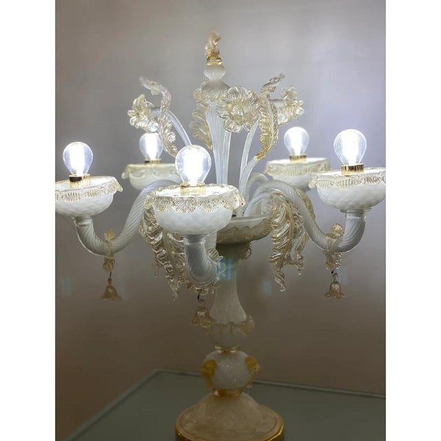 Murano Glass White and Gold Table Lamp with Flowers and Leaves by Simoeng For Sale - Image 6 of 8