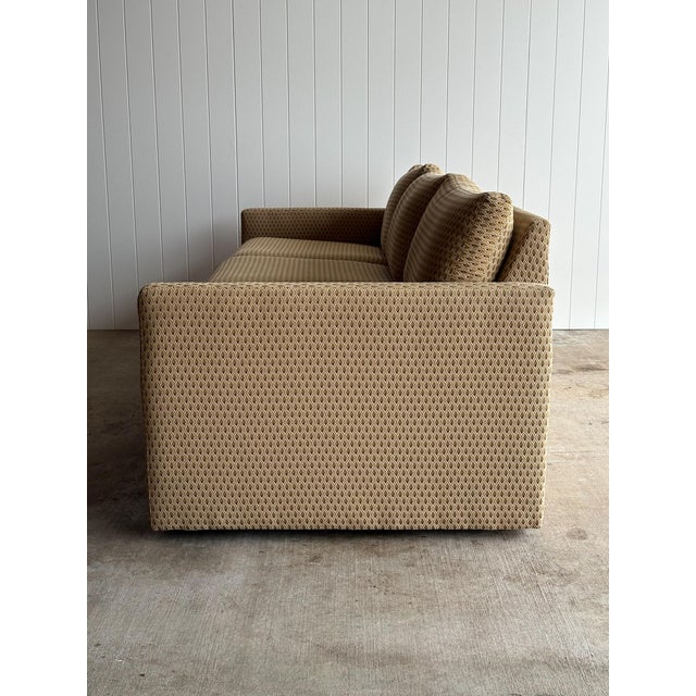Modernist Diamond-Jacquard Sofa Attributed to Charles Pfister for Knoll, 1970s For Sale - Image 16 of 18