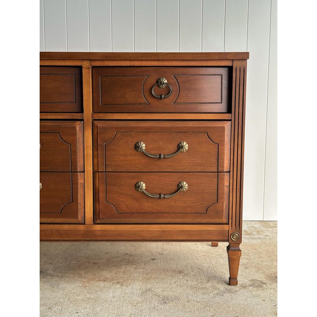 1970s Vintage Walnut Triple Dresser by Ward Furniture, C. 1970s For Sale - Image 5 of 18