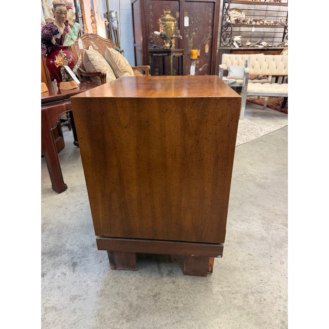 Vintage Mid-Century Modern 3-Drawer Campaign Nightstand For Sale - Image 4 of 8