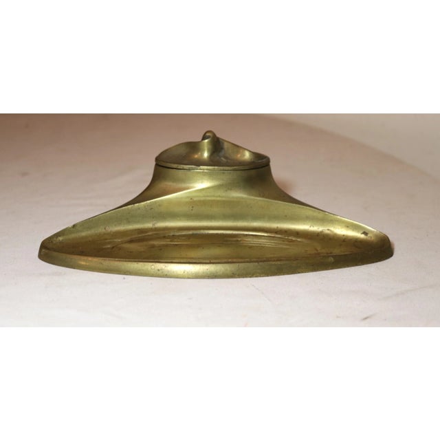 Up for sale is a very nice quality 19th century antique Art Nouveau Brabley and Hubbard inkwell stand. It's cast out of a...