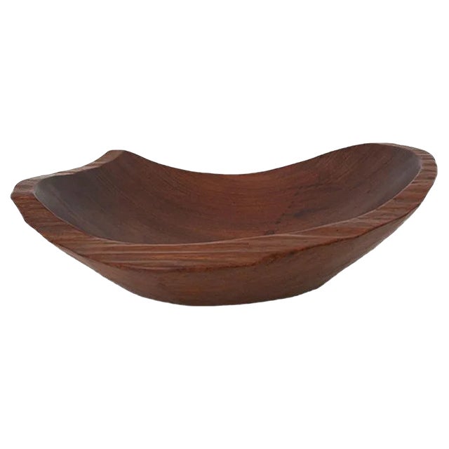 French Hand-Carved Free-Form Wood Dish, 1960s For Sale
