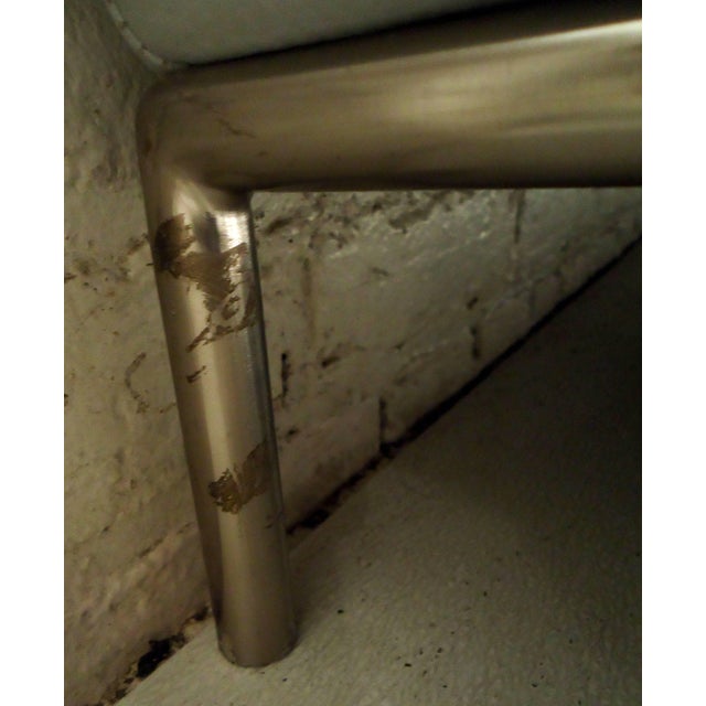 1960s 1960s Vintage Modern White Settee For Sale - Image 5 of 10