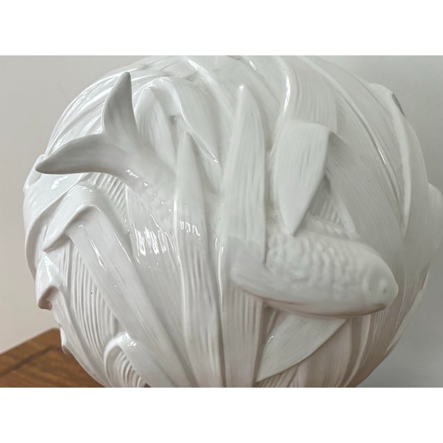 Wildwood 1970s White Midcentury Ceramic Koi Fish Table Lamp Style After Wildwood For Sale - Image 4 of 10