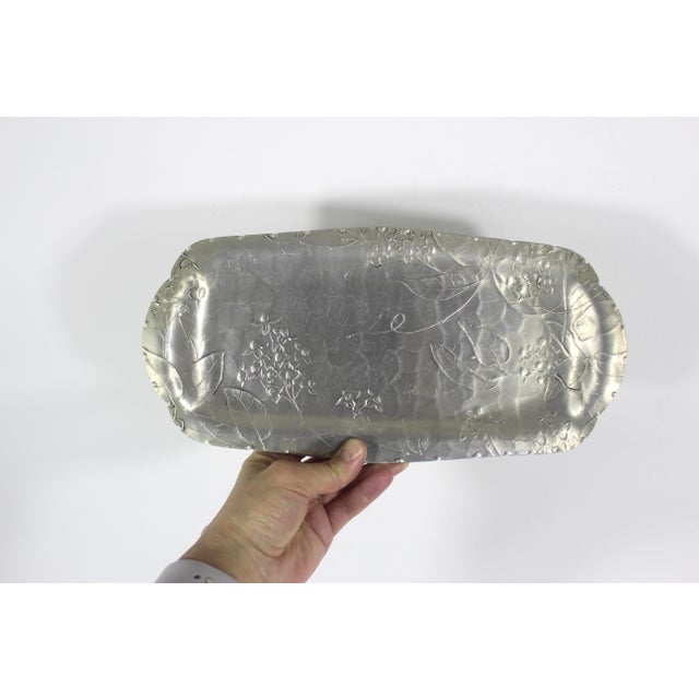 1960’s Wendell August Forge Dogwood Mid-Century Modern Hammered Aluminum Drinks Tray For Sale - Image 10 of 10
