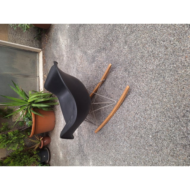 Black RAR Model Rocking Chair in Plastic Armchair by Charles and Ray Eames for Vitra, 1990s For Sale - Image 8 of 10
