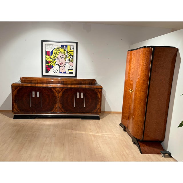 Bauhaus Sideboard with Gorgeous Round Walnut Veneer, Germany circa 1930 For Sale - Image 6 of 18