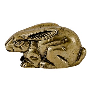 Vintage Mid-Century Modern Brass Rabbit Figurine Paper Weight For Sale