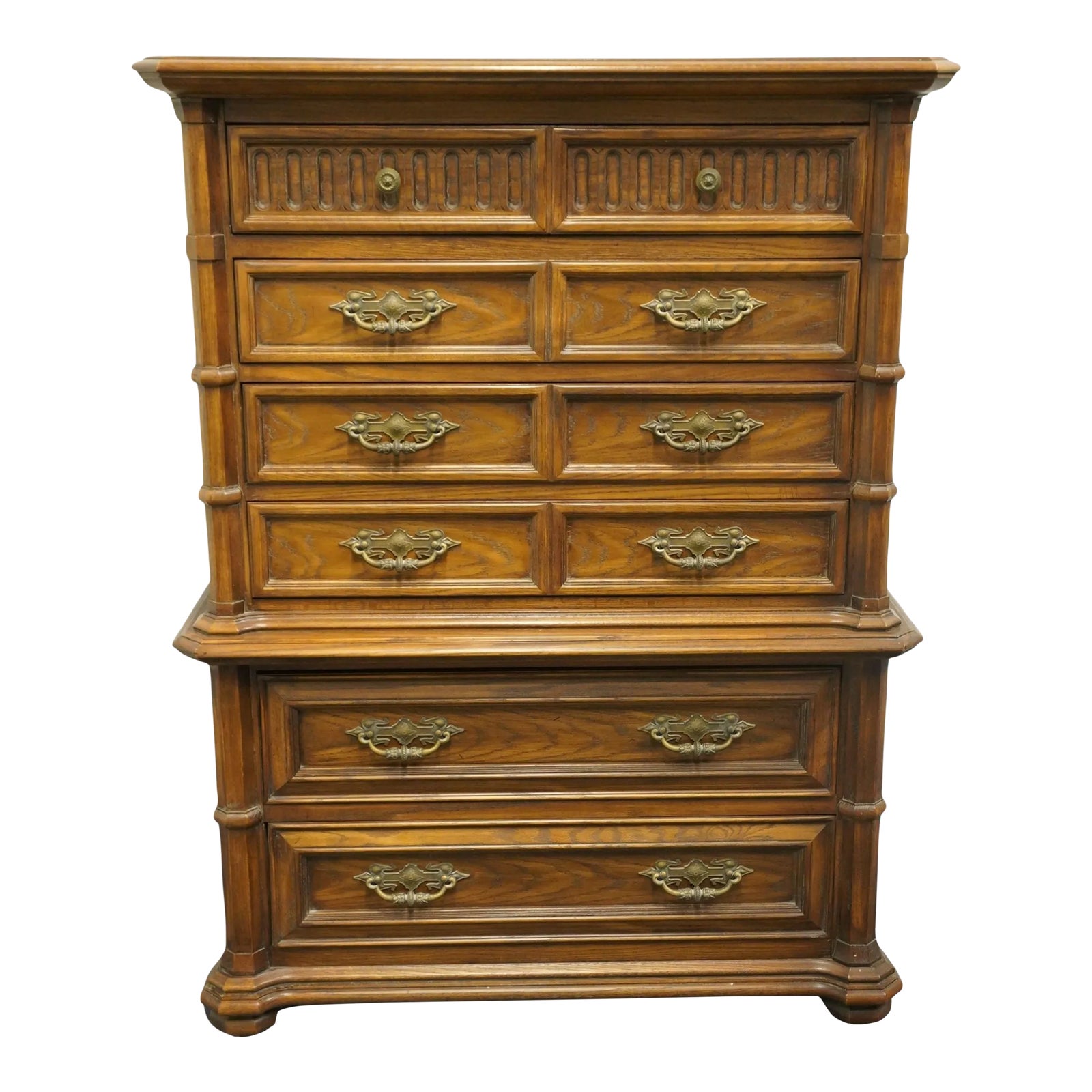 Thomasville Kenilworth Collection Rustic European Style Chest on Chest