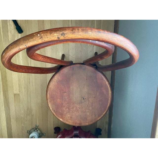 Late 19th Century Sheboygan Bentwood Mahogany Bistro Chair No. 517 For Sale - Image 6 of 11