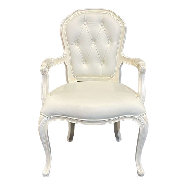 Modern Louis XV Style Cabriolet Armchair in Painted Wood and White Imitation Leather Upholstery For Sale