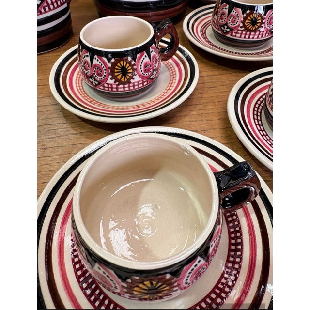 Vintage Quimper Coffee Service in Hand-Painted Earthenware by Paul Fouillen, France, 1950, Set of 33 For Sale - Image 16 of 18
