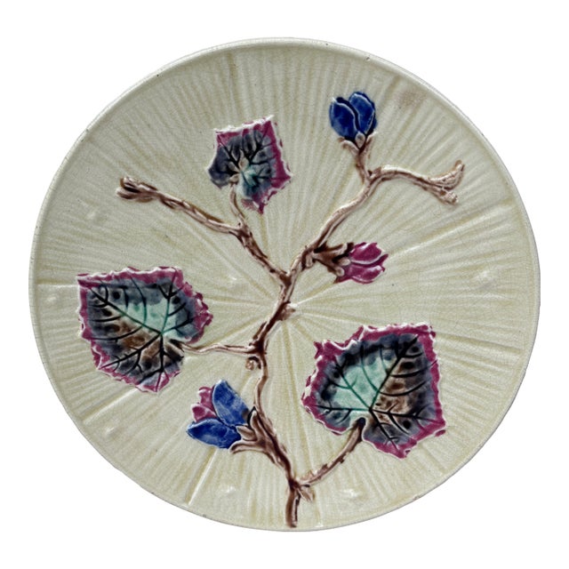 19th Century Large English Majolica Leaves & Blue Flowers Plate For Sale