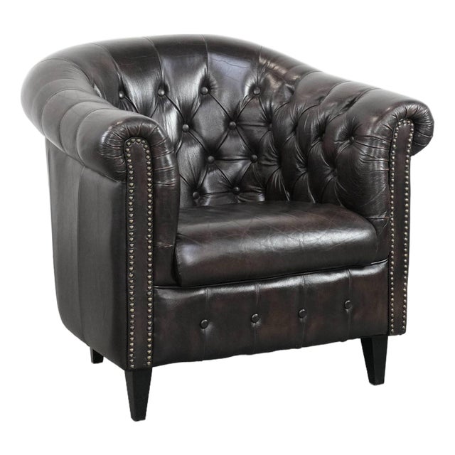 Chesterfield Club Chair in Dark Cowhide Leather For Sale