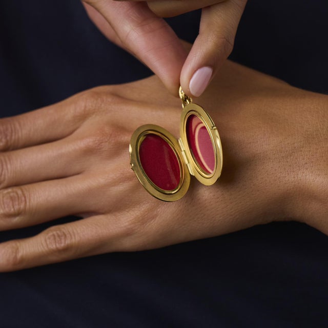 1990s Vintage Diamond Emerald Ruby Sapphire 18k Yellow Gold Locket Pendant For Sale - Image 5 of 6
