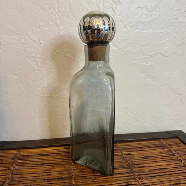 Vintage Hand Blown Green Rain Glass Decanter With Mercury Glass Stopper For Sale In Miami - Image 6 of 9
