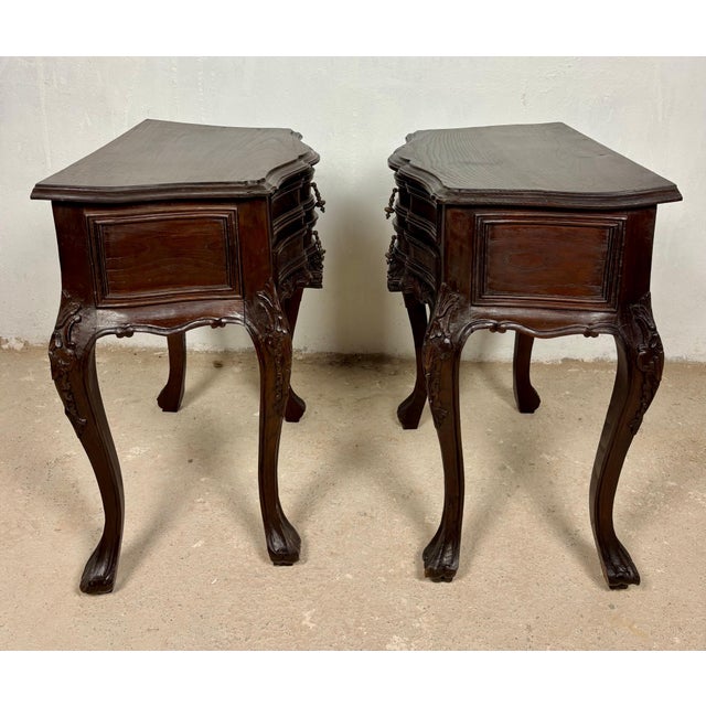 Pair of French Louis XV Style Nightstands, Mid-20th Century For Sale - Image 4 of 15