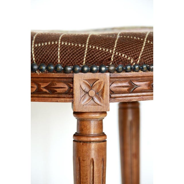 Wood Antique Louis XVI Style Luigina Ottoman, Italy, 1940s For Sale - Image 7 of 13