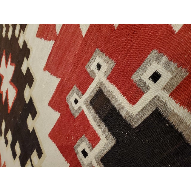Antique Navajo Carpet, Folk Rug, Handmade Wool, Beige, Gray, Soft Coral For Sale - Image 13 of 18