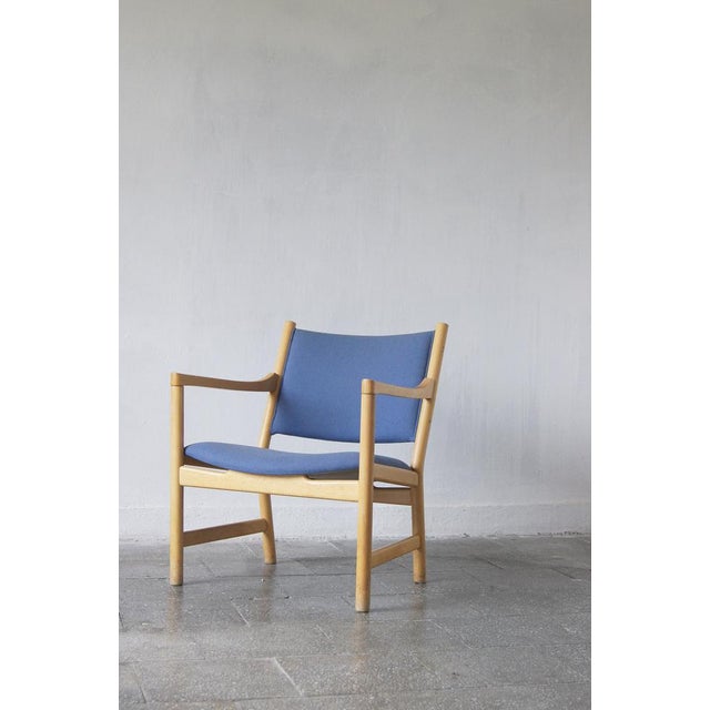 Carl Hansen & Søn CH52 Armchair by Hans J. Wegner for Carl Hansen & Son For Sale - Image 4 of 11
