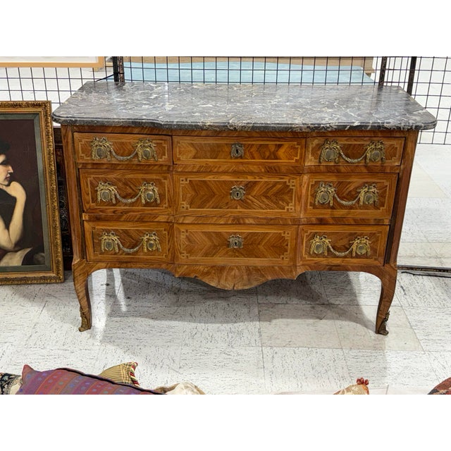 Not often seen is this lovely Chest of Drawers form the “ Transitional Period” In French history, the phrase transitional...