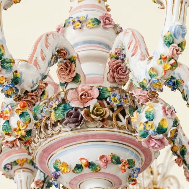 1950s Italian Polychrome Porcelain Chandelier in the style of Capodimonte, 1950 For Sale - Image 5 of 7