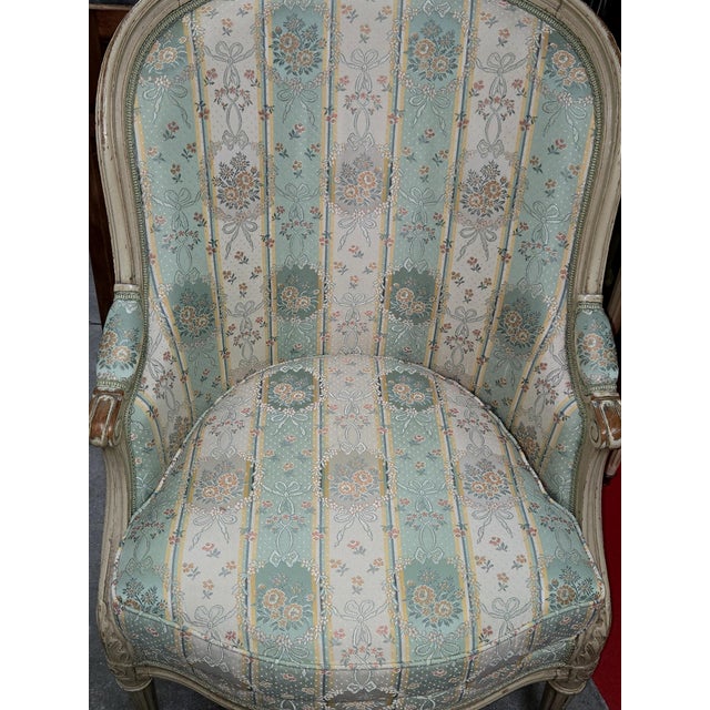 Mid-Century Louis XVI Style Lacquered Bergère Chair with Floral Fabric, 1950s For Sale - Image 4 of 6
